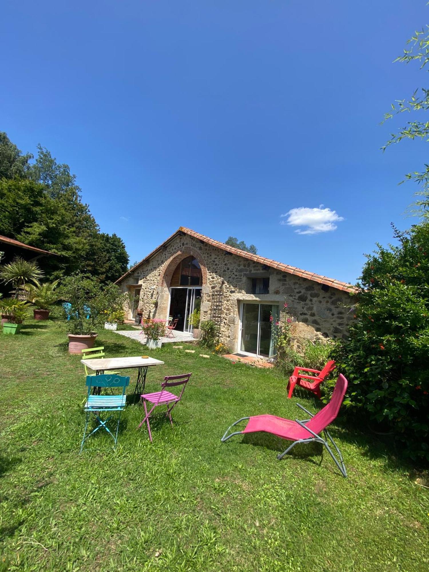 Bed and Breakfast La Frapperie La Pommeraie-sur-Sèvre Zewnętrze zdjęcie